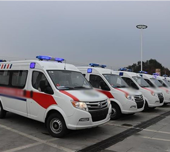 囊谦县服务车队展示