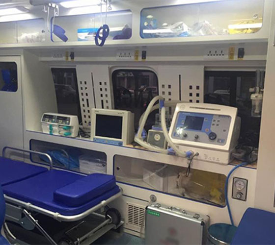 囊谦县车辆内部展示